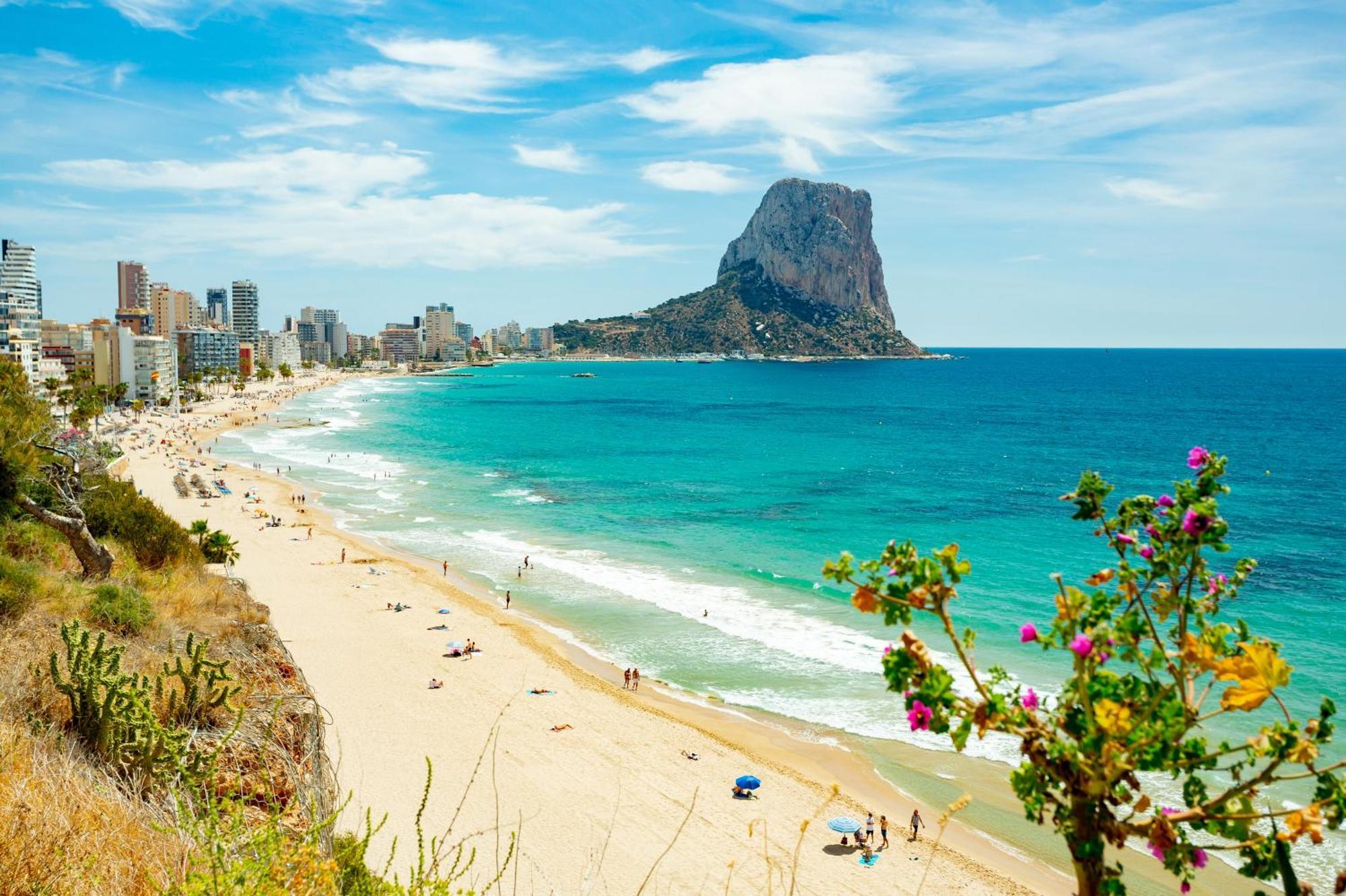 Casa Sunrise - Costa Blanca House With Rooftop, 5 Swimming Pools And Panoramic Sea- And Views At Penon De Ifach Calpe Exterior foto