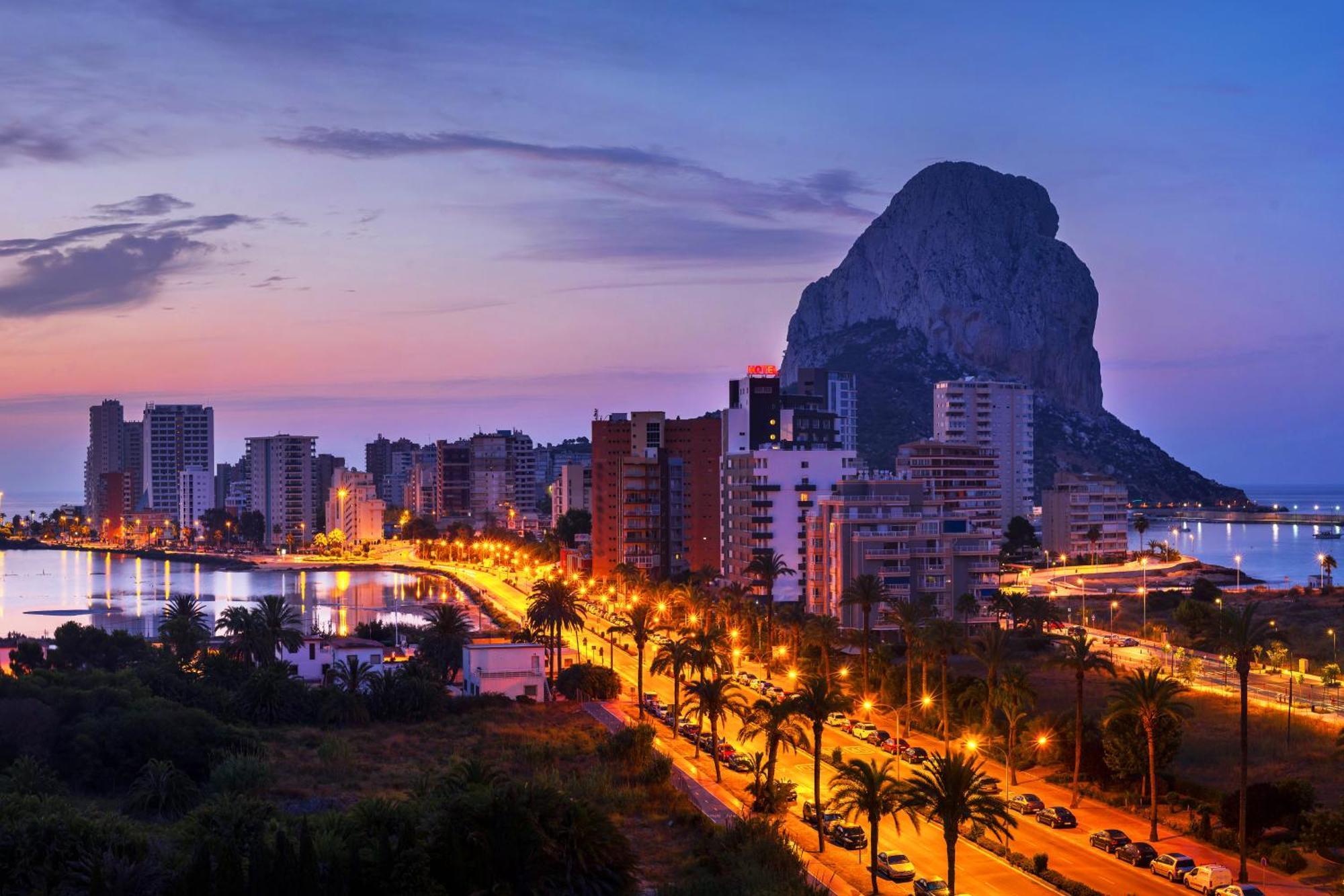 Casa Sunrise - Costa Blanca House With Rooftop, 5 Swimming Pools And Panoramic Sea- And Views At Penon De Ifach Calpe Exterior foto